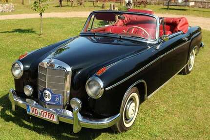 Mercedes-Benz 220 66.000 km 105.000 &euro; Emkendorf 24802