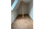 3 Zimmer Dachgeschoss Wohnung zu vermieten in Neumünster 3 zimmer