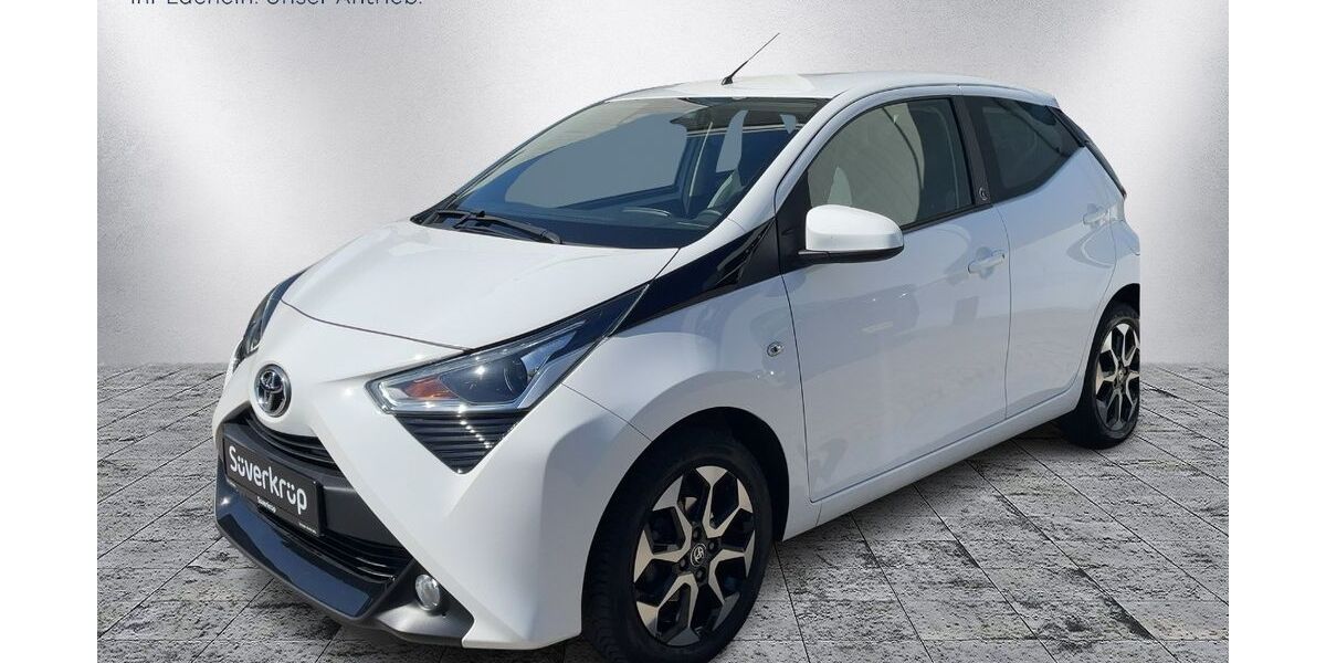 Toyota Aygo (X) 22.150 km 13.990 &euro; Kiel 24118