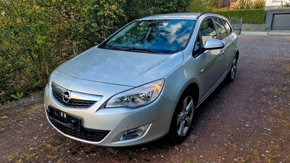 Opel Astra 137.000 km 4.700 € Kiel 24145