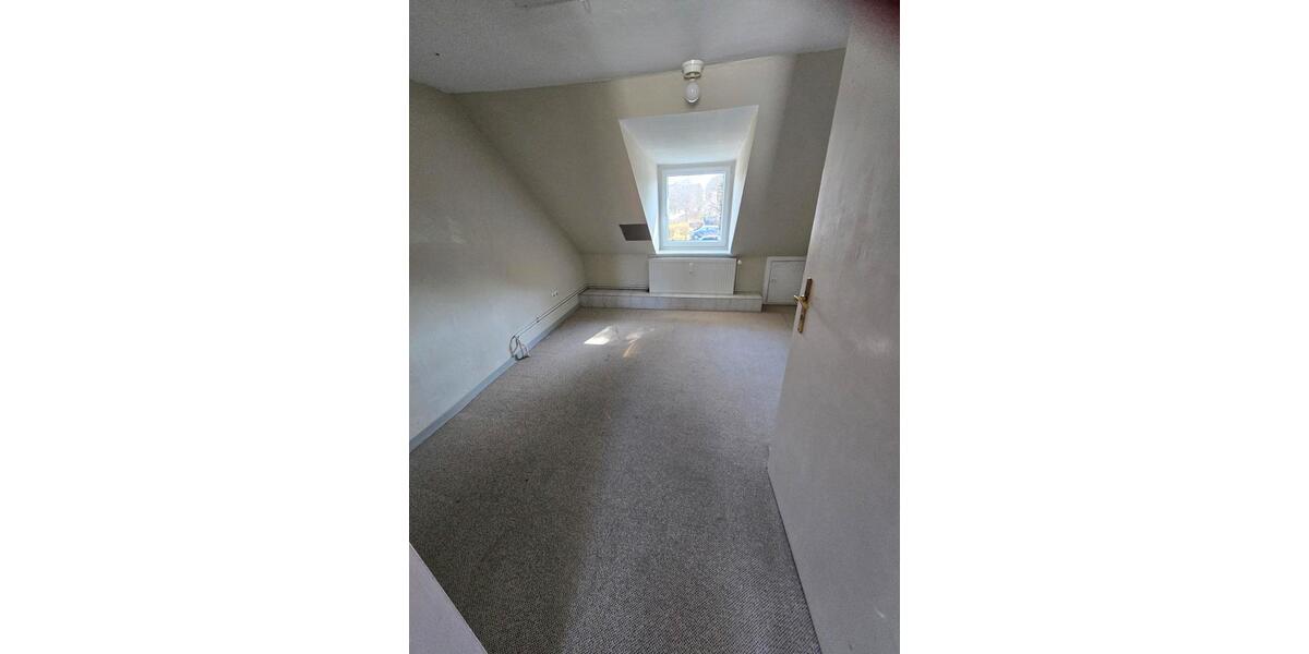 Etagenwohnung Neumünster Brachenfeld/Ruthenberg - 4.5 Zimmer, 91 m&sup2;, 140.000&euro; | Angebot:26392041