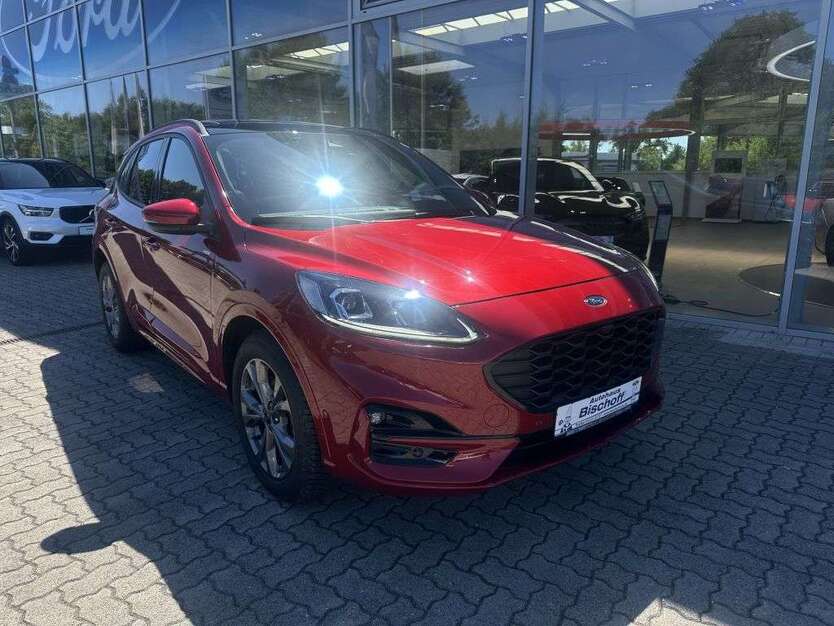 Ford Kuga 22.411 km 28.980 € Neumünster 24539
