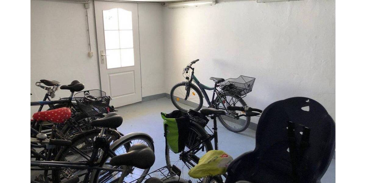 Etagenwohnung Kiel-Friedrichsort Pries - 4 Zimmer, 95 m&sup2;, 370.000&euro; | Angebot:26891851