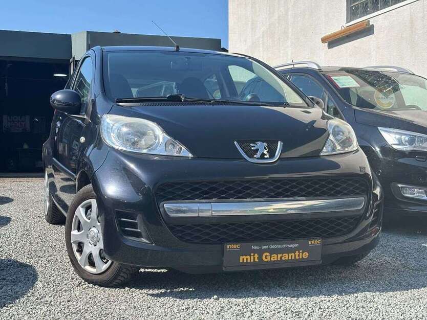Peugeot 107 144.000 km 2.490 € Kiel 24148