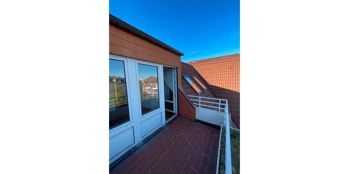 Dachgeschoßwohnung Kiel - 2 Zimmer, 58 m&sup2;, 919&euro; | Angebot:26365086