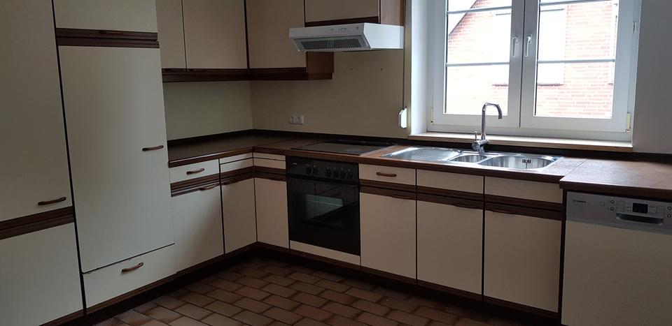 Dachgeschoßwohnung Osterrönfeld - 2.5 Zimmer, 65 m&sup2;, 575&euro; | Angebot:25380668