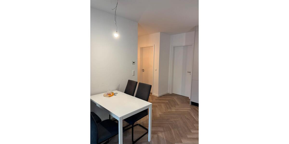 Erdgeschoßwohnung Kiel Gaarden-Ost - 3 Zimmer, 75 m&sup2;, 1.452&euro; | Angebot:26125844