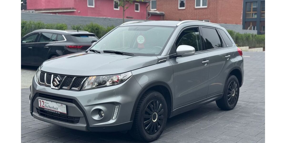 Suzuki Vitara 180.000 km 12.490 € Kiel 24107