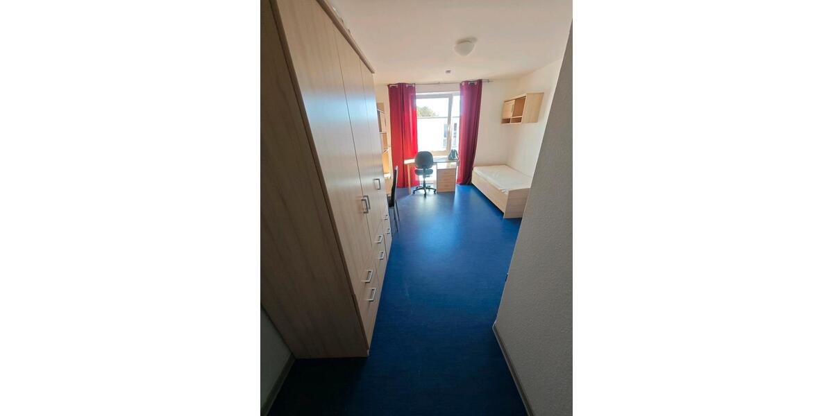 Etagenwohnung Hohenfelde - 1 Zimmer, 18 m&sup2;, 430&euro; | Angebot:25136710