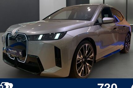 BMW iX 2.794 km 79.990 &euro; Kiel 24118