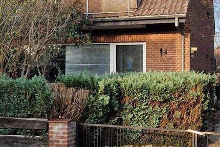 Plön- Haus mit Garage und Balkon, ruhige Lage 4 zimmer