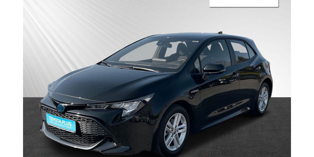 Toyota Corolla 40.200 km 21.990 &euro; Neumünster 24536