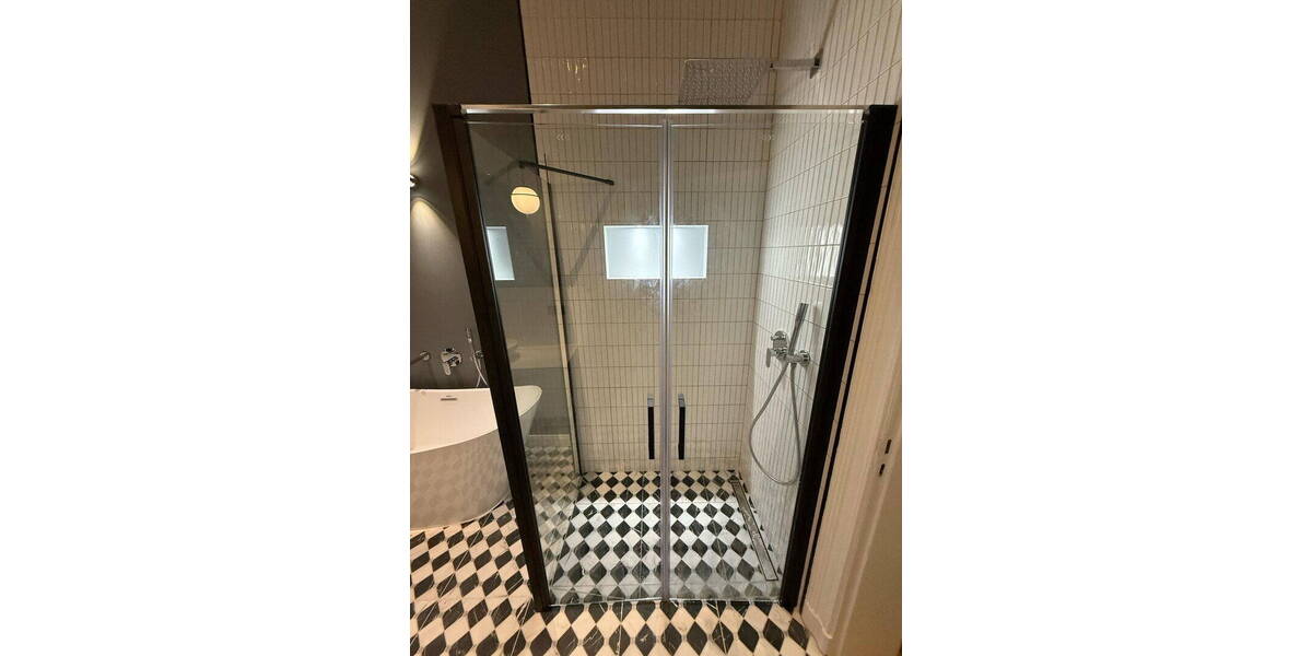 Etagenwohnung Kiel Wik - 2 Zimmer, 77 m&sup2;, 1.600&euro; | Angebot:26740611