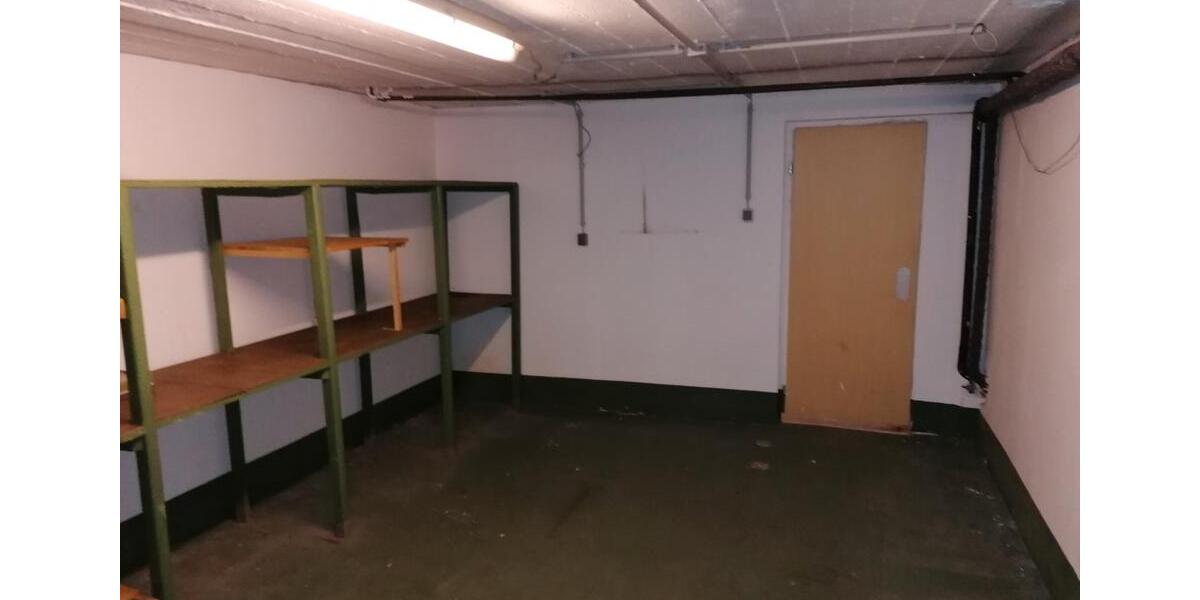 Terrassenwohnung Kiel Gaarden-Ost - 3 Zimmer, 125 m&sup2;, 1.250&euro; | Angebot:26094424