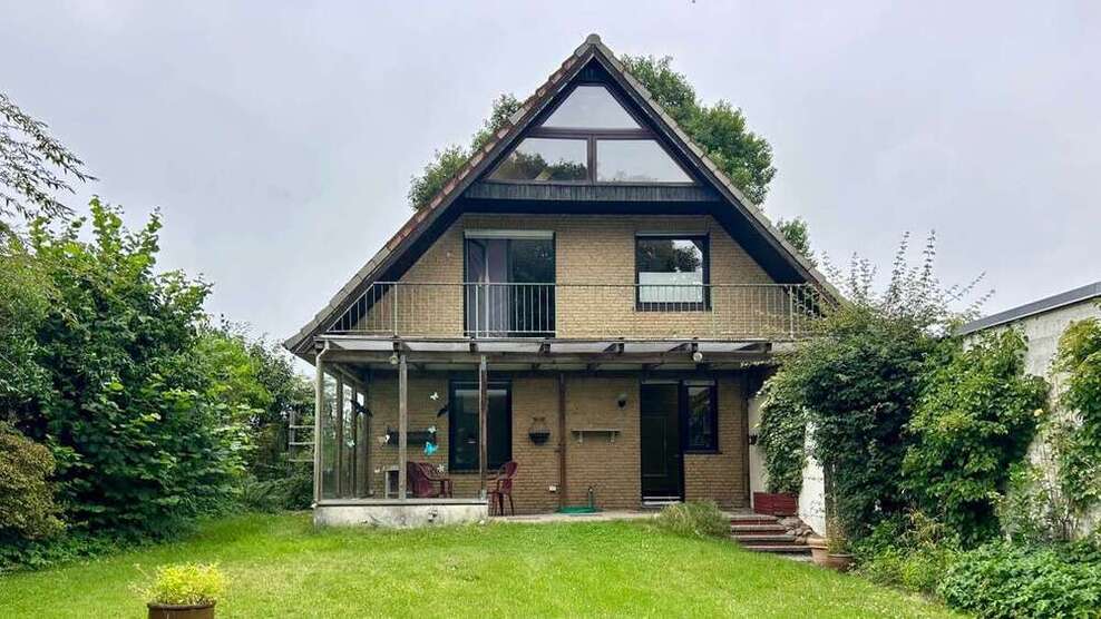 Haus zum Kaufen in Neumünster 395.000 € 117.49 m²