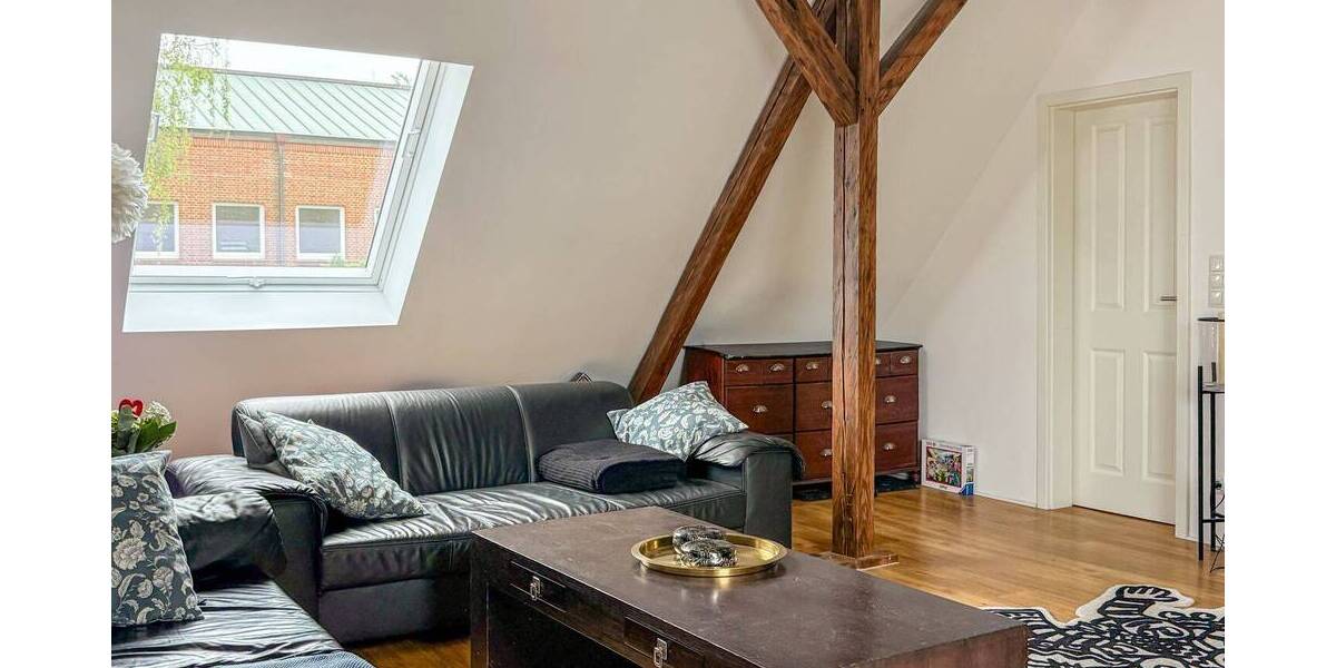 Etagenwohnung Kiel Gaarden-Süd - 5 Zimmer, 134 m&sup2;, 265.000&euro; | Angebot:26908629