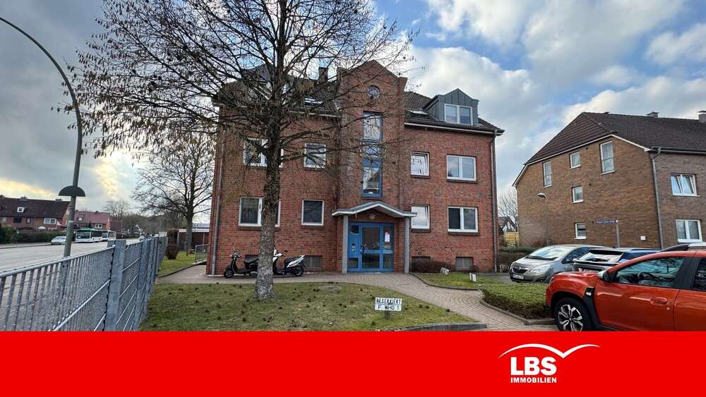 Einfamilienhaus Neumünster Böcklersiedlung - 18 Zimmer, 453 m&sup2;, 865.000&euro; | Angebot:27072271