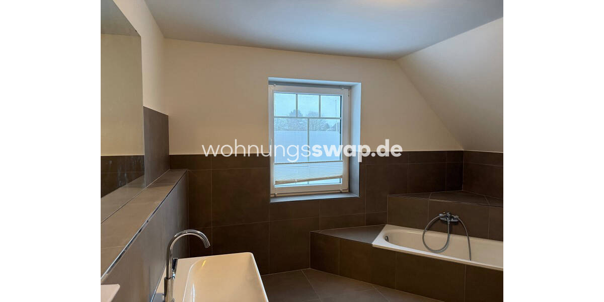Etagenwohnung Neumünster - 5 Zimmer, 145 m&sup2;, 1.950&euro; | Angebot:26190706