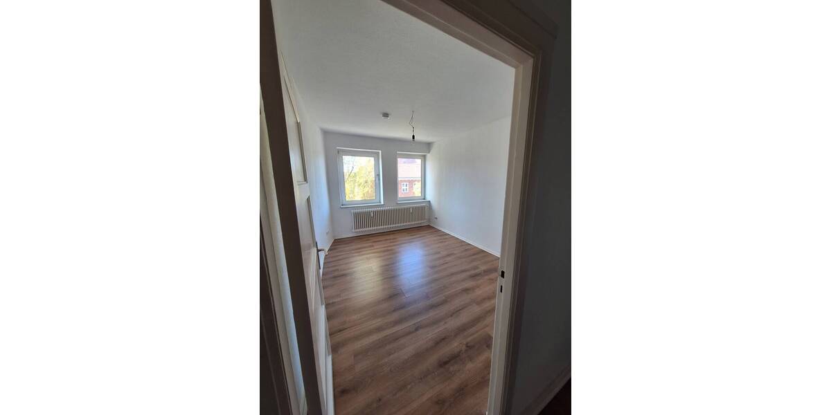 Etagenwohnung Kiel Südfriedhof - 2 Zimmer, 44 m&sup2;, 420&euro; | Angebot:26694183