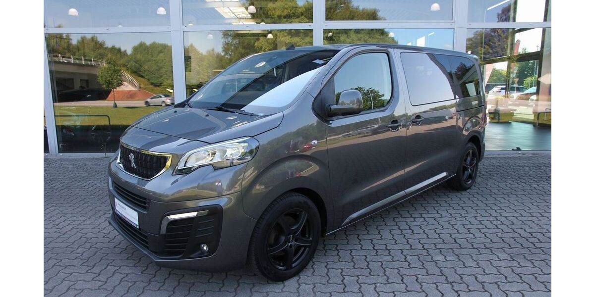 Peugeot Traveller 142.950 km 25.990 &euro; Neumünster 24539