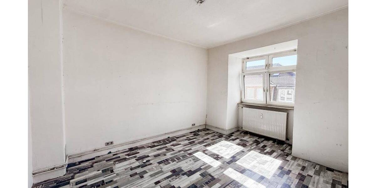 Etagenwohnung Neumünster Innenstadt - 2 Zimmer, 57 m&sup2;, 89.000&euro; | Angebot:26572693