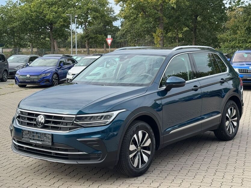 VW Tiguan 18.526 km 30.980 € Neumünster 24537