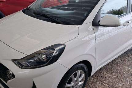 Hyundai i10 81.000 km 9.980 &euro; Kiel 24159