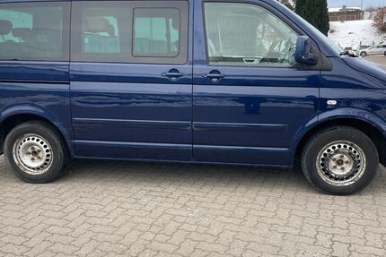 VW T5 Transporter 300.000 km 6.999 &euro; Kiel 24113