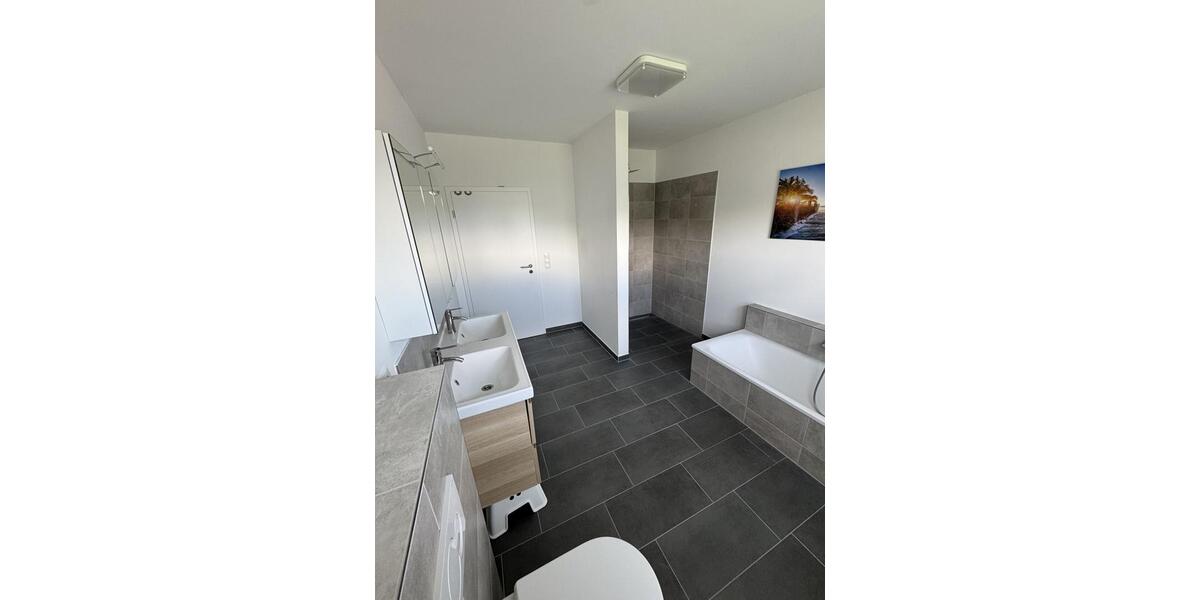 Reihenhaus Gettorf - 4 Zimmer, 116 m&sup2;, 1.550&euro; | Angebot:26681483