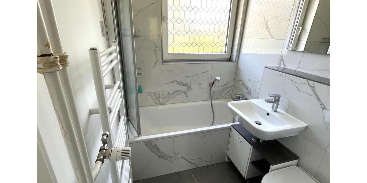 Erdgeschoßwohnung Neumünster - 3 Zimmer, 65 m&sup2;, 480&euro; | Angebot:26364277
