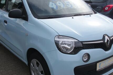 Renault Twingo 136.526 km 4.450 € Bordesholm 24582