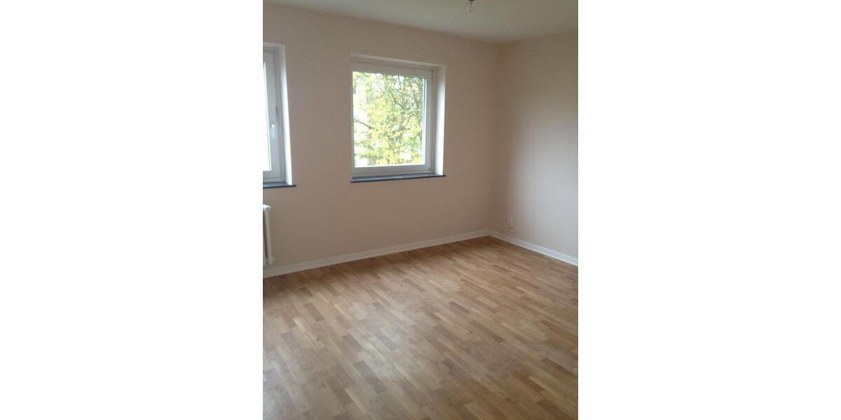 Etagenwohnung Kiel Wik - 3 Zimmer, 64 m&sup2;, 189.000&euro; | Angebot:22145803