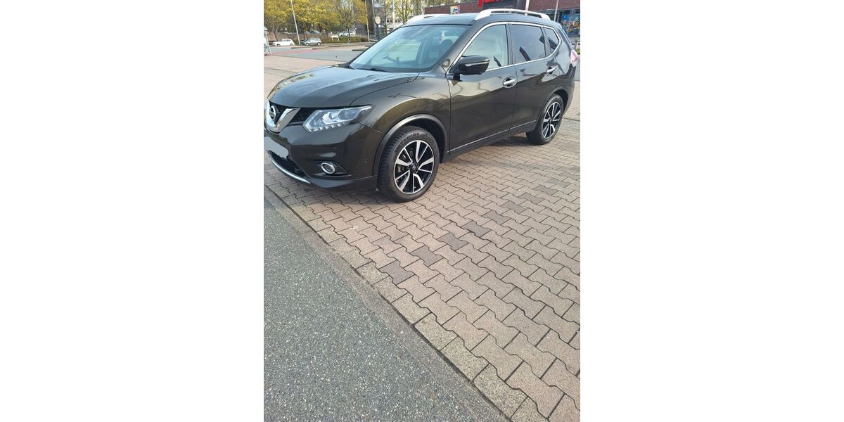 Nissan X-Trail 158.000 km 12.000 &euro; Kiel 24109