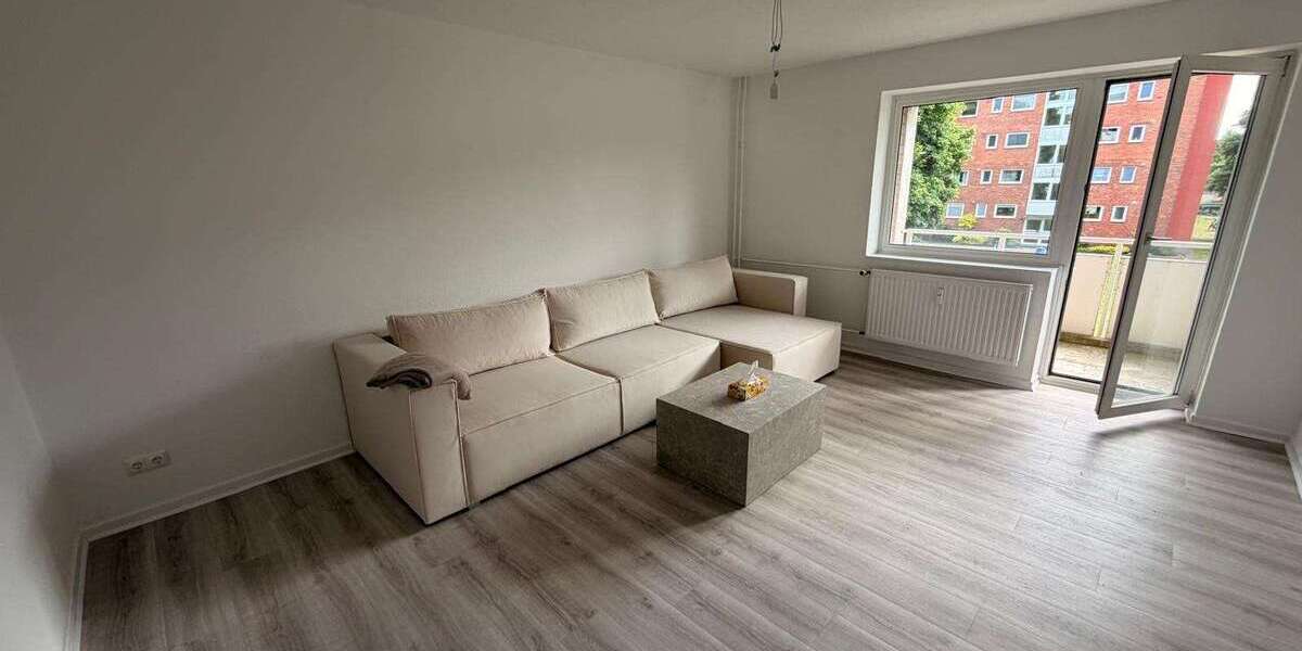 Etagenwohnung Neumünster Einfeld - 2.5 Zimmer, 64 m&sup2;, 600&euro; | Angebot:26845454