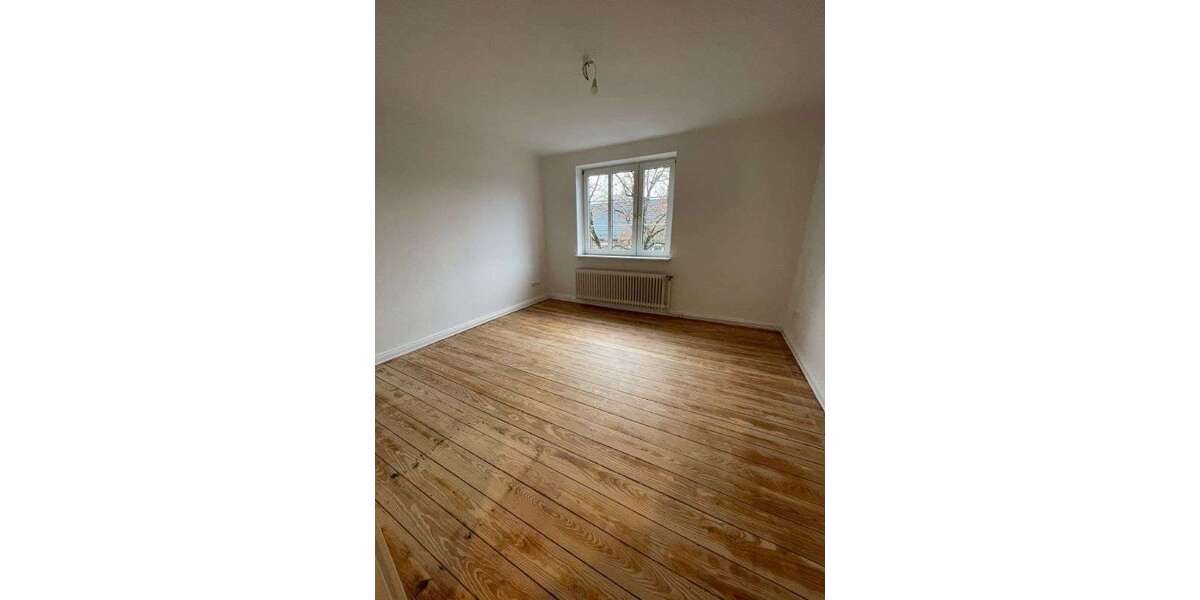 Etagenwohnung Neumünster - 2 Zimmer, 48 m&sup2;, 314&euro; | Angebot:26157296