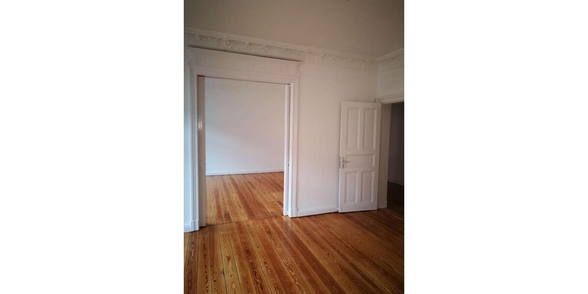 Etagenwohnung Kiel Gaarden-Ost - 3.5 Zimmer, 110 m&sup2;, 1.040&euro; | Angebot:26479625