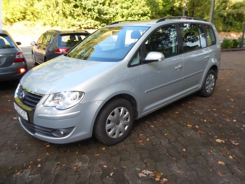 VW Touran 124.700 km 8.950 € Preetz 24211