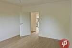 Erstbezug nach Sanierung - Charmante 2,5-Zimmer Wohnung mit Balkon ins Grüne
