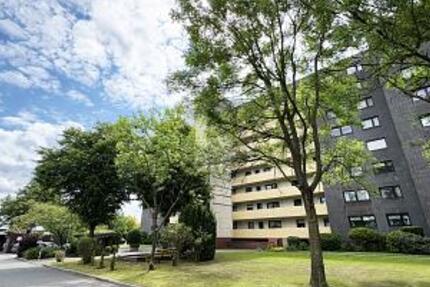 MODERNISIERT, BARRIEREFREI, FAHRSTUHL, BALKON - Wohnung Neumünster Brachenfeld/Ruthenberg | Angebot:26608980