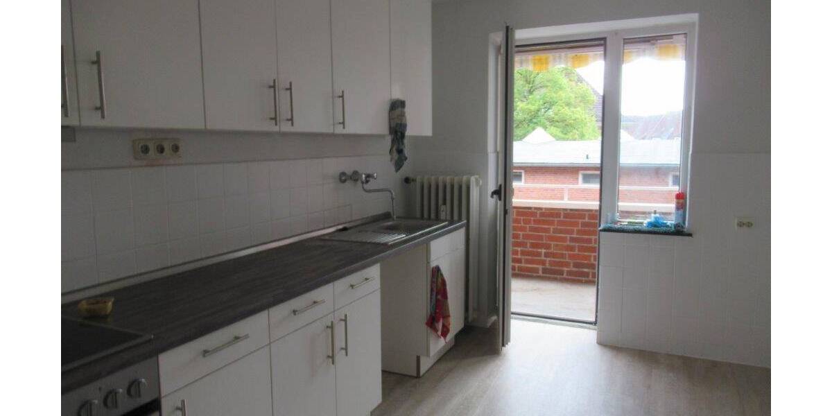 Etagenwohnung Kiel Vorstadt - 2 Zimmer, 59 m&sup2;, 630&euro; | Angebot:26187250
