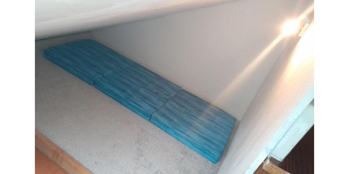 Etagenwohnung Kiel Schreventeich - 2 Zimmer, 125 m&sup2;, 650&euro; | Angebot:26042103