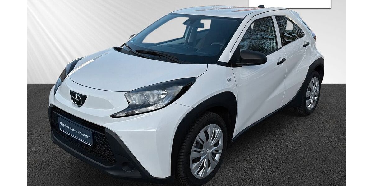 Toyota Aygo (X) 63.472 km 12.450 &euro; Neumünster 24536