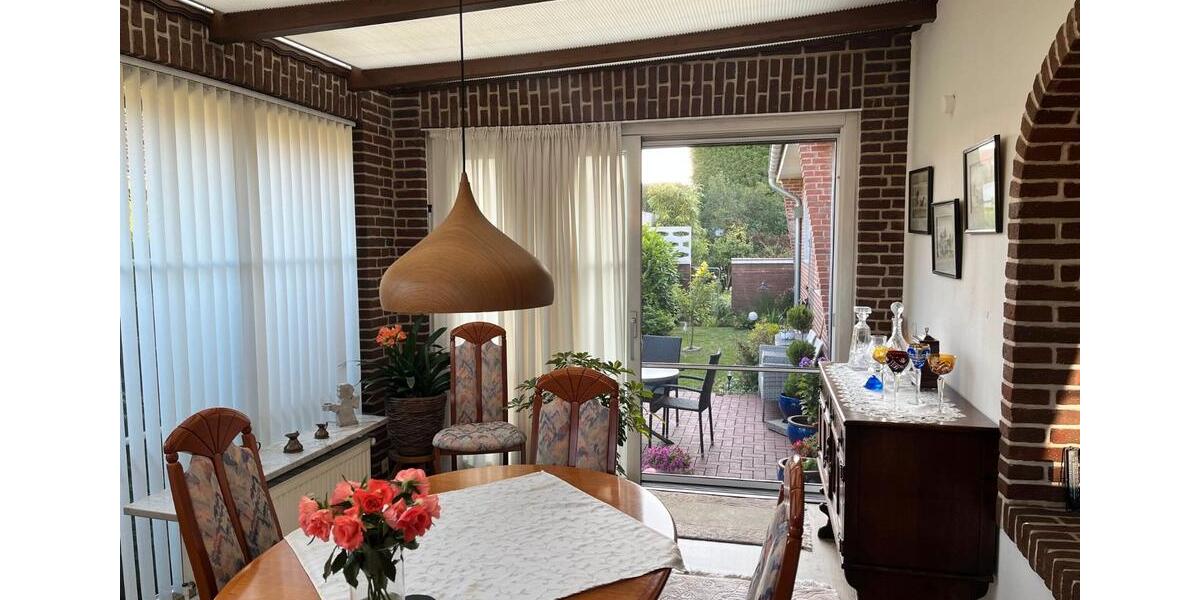 Mehrfamilienhaus, Wohnhaus Büdelsdorf - 9 Zimmer, 241 m&sup2;, 509.000&euro; | Angebot:27232122