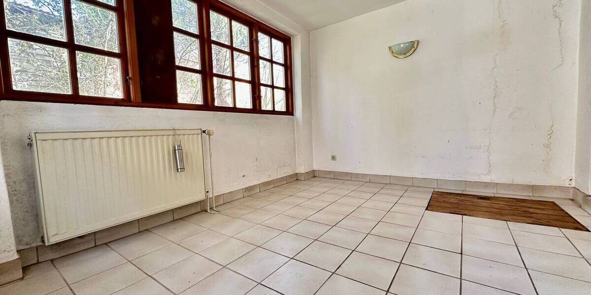 Mehrfamilienhaus, Wohnhaus Felde - 7 Zimmer, 146 m&sup2;, 299.000&euro; | Angebot:26362947