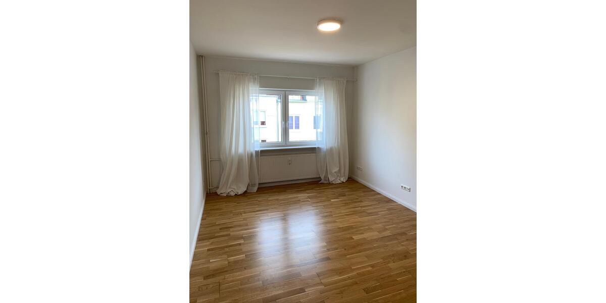 Etagenwohnung Kiel Ravensberg - 1 Zimmer, 32 m&sup2;, 650&euro; | Angebot:25635742