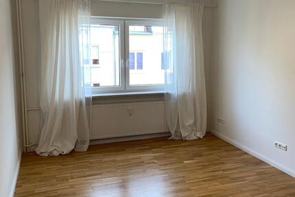 Wohnung Kiel Ravensberg - 1 Zimmer, 32 m&sup2;, 650&euro; | Angebot:25635742