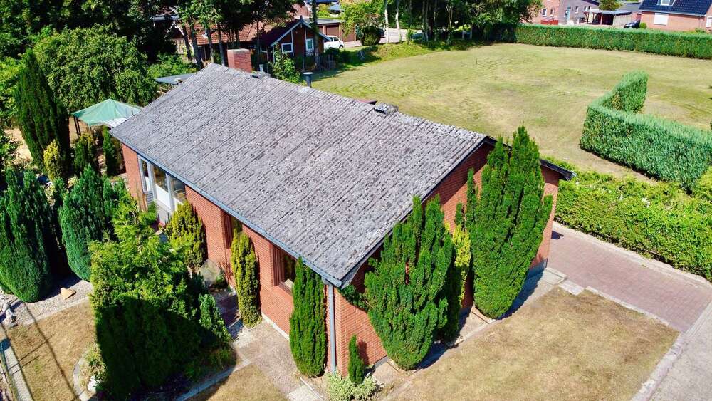 Einfamilienhaus Büdelsdorf - 3 Zimmer, 90 m&sup2;, 129.000&euro; | Angebot:27097897