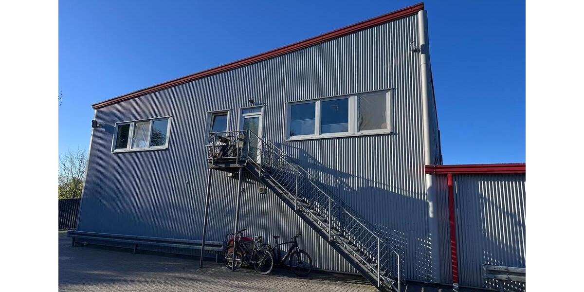 Etagenwohnung Kiel Russee - 4 Zimmer, 120 m&sup2;, 1.350&euro; | Angebot:26596833