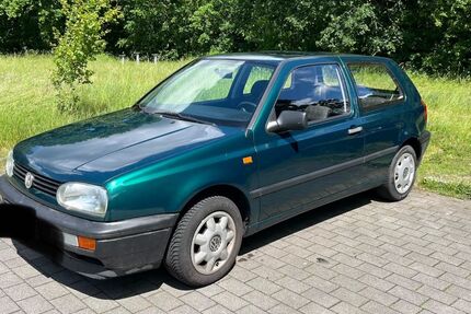 VW Golf 99.000 km 999 &euro; Neumünster 24537