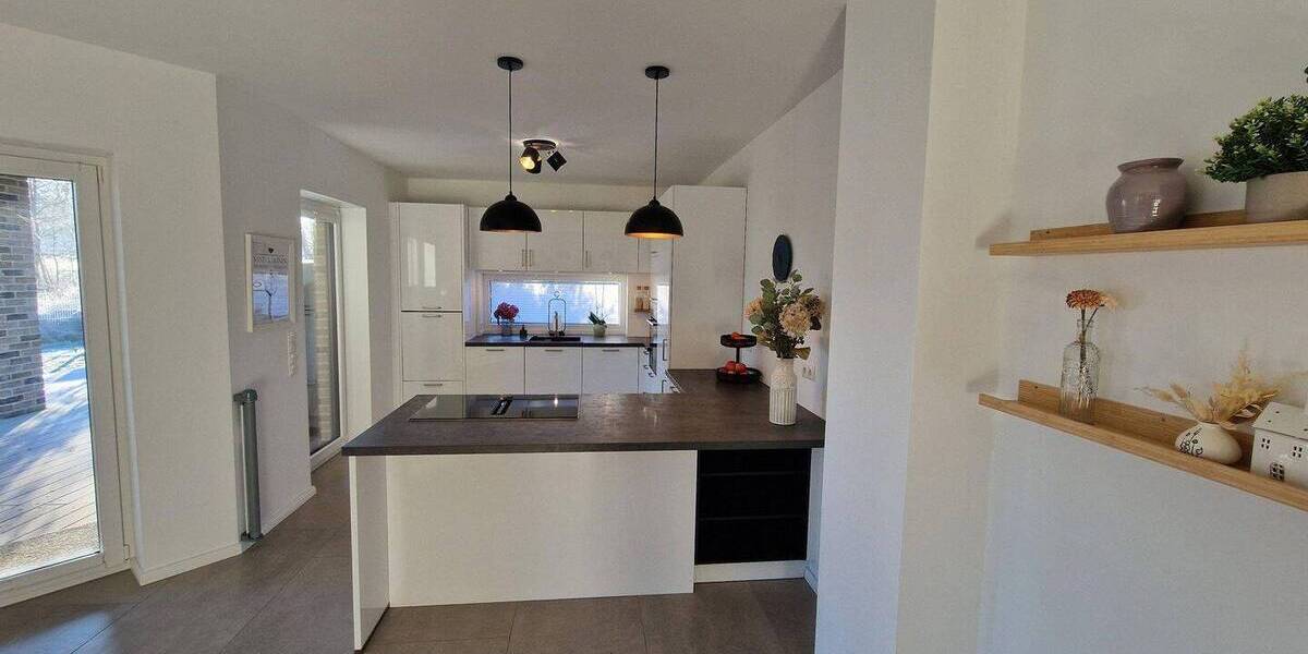 Bungalow Damendorf - 5 Zimmer, 120 m&sup2;, 550.000&euro; | Angebot:26866037